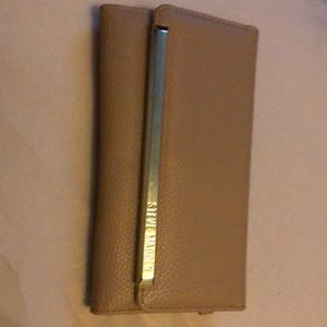 Steve Madden wallet